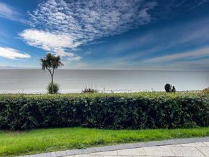 Photo 6- click for photo gallery